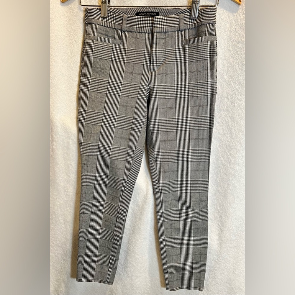 Plaid Banana Republic Dress Pants
